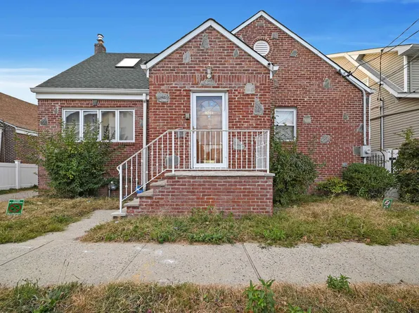 8203 3rd Ave, North Bergen, NJ 07047