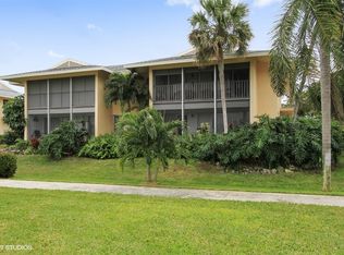 720 Broad Ave S, Naples, FL 34102