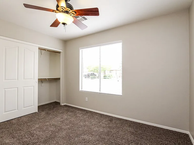 9166 W Melinda Ln — Photo 11
