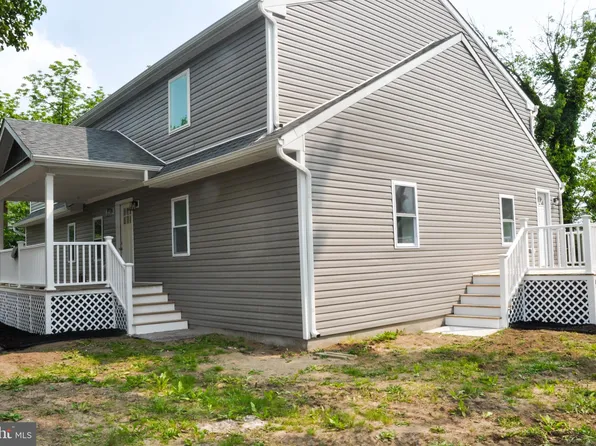 710 Kossuth St, Riverside, NJ 08075