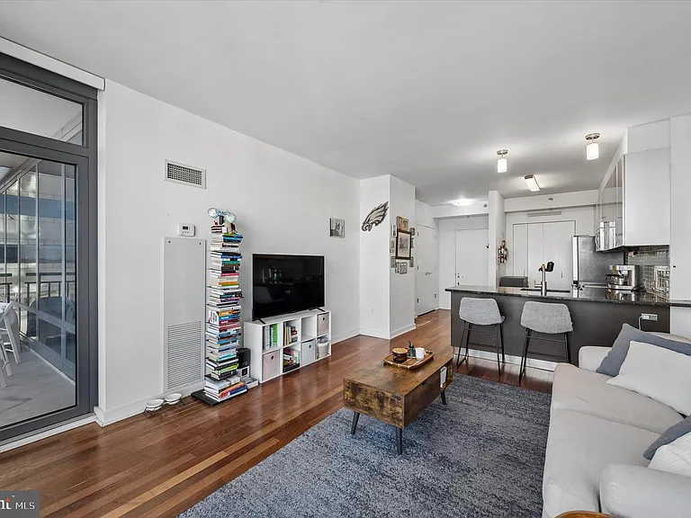 2101 Market St #2308 — Photo 6