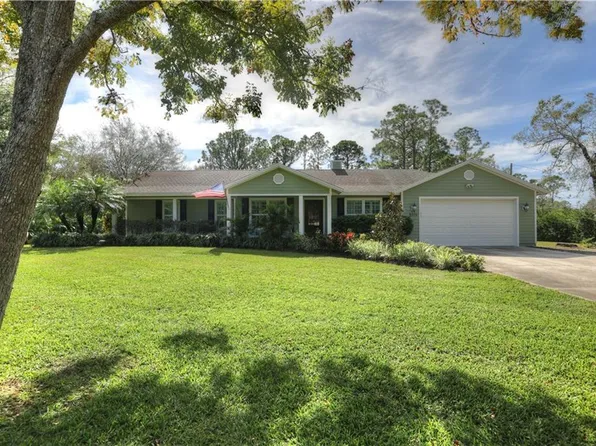 9375 86th St, Vero Beach, FL 32967