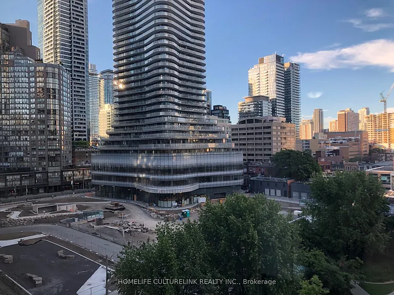 889 Bay St #801 — Photo 7