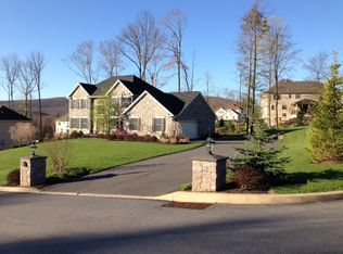 5 Newberry Cir #L7, South Abington Township, PA 18411