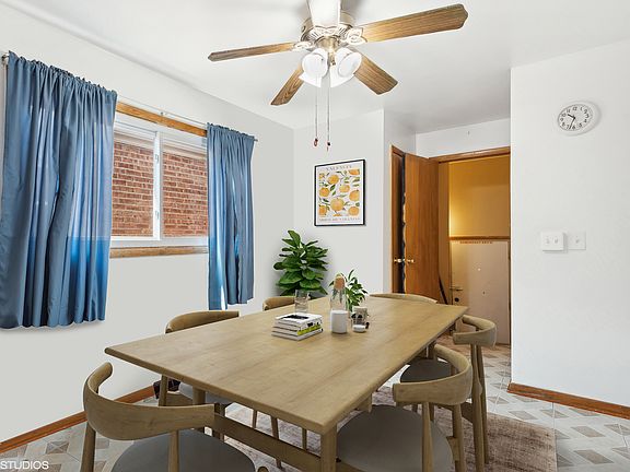 4th image of 7228 S Central Park Ave