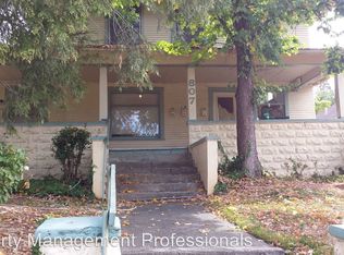 807 NW 5th St APT 3, Grants Pass, OR 97526