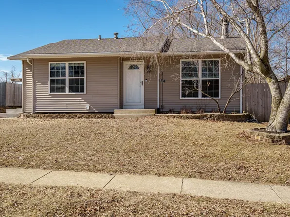 4734 Cheshire Pl, Loves Park, IL 61111