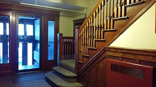 4th image of 35 Tudor St APT 2
