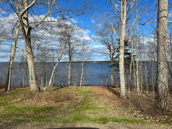546 Shore Road, Northport, ME 04849