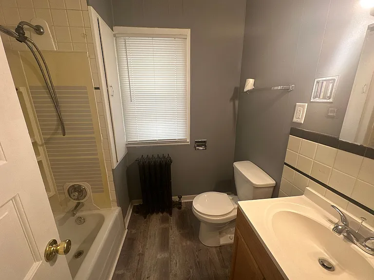 418 Dunbar Ave — Photo 5
