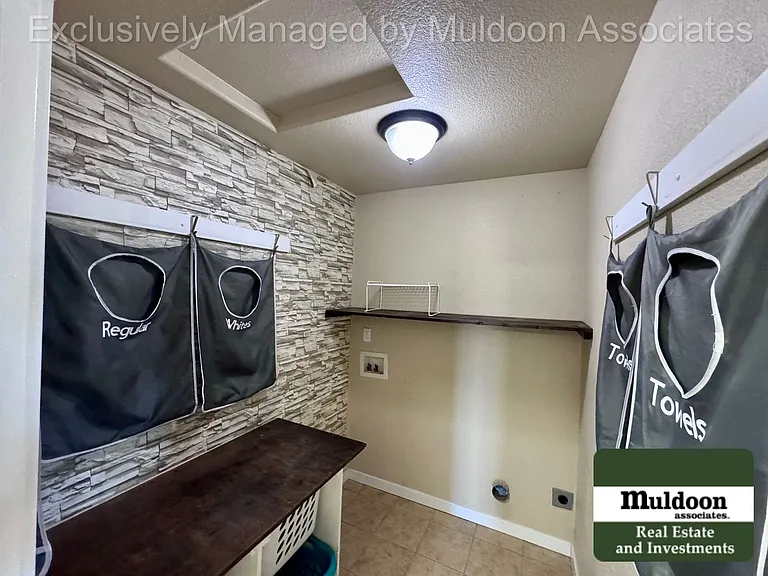 7696 Bonterra Ln — Photo 17