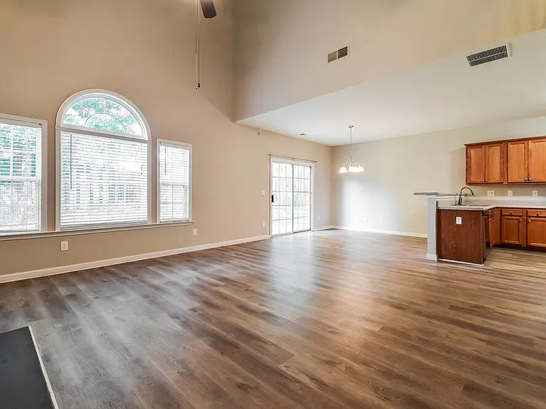 2740 Gatewater Ct — Photo 7