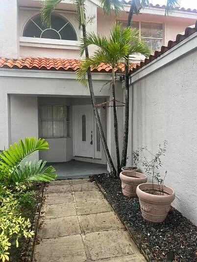 3780 Amalfi Dr #3780 — Photo 7
