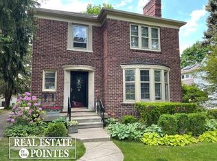 501 Neff Rd, Grosse Pointe, MI 48230