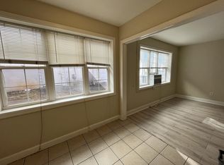 124 E 3rd Ave, Ranson, WV 25438