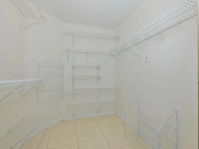 1147 Timber Trace Dr — Photo 21