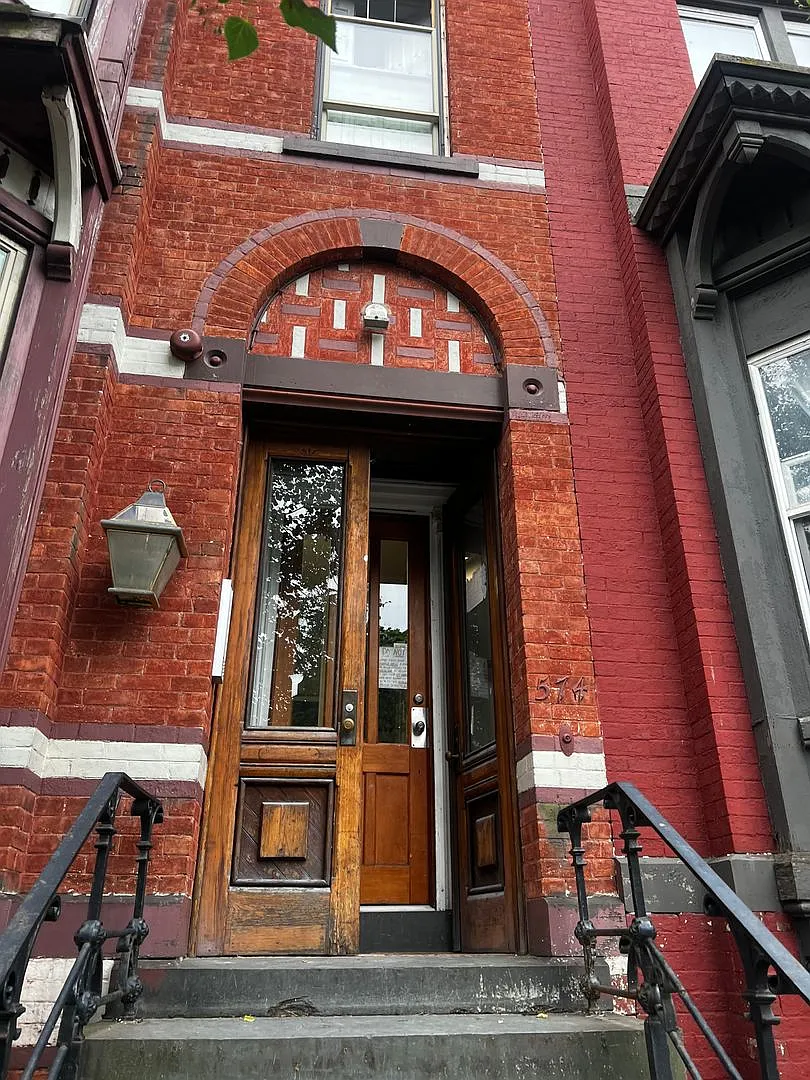 574 Madison Ave — Photo 1