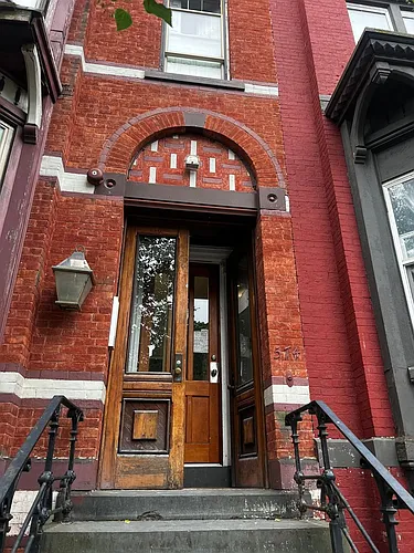 574 Madison Ave Photo 1