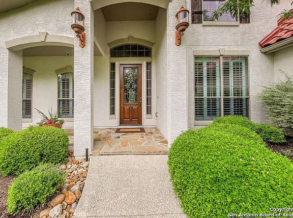 5th image of 15403 Cadillac Dr