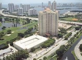 19501 W Country Club Dr, Aventura, FL 33180