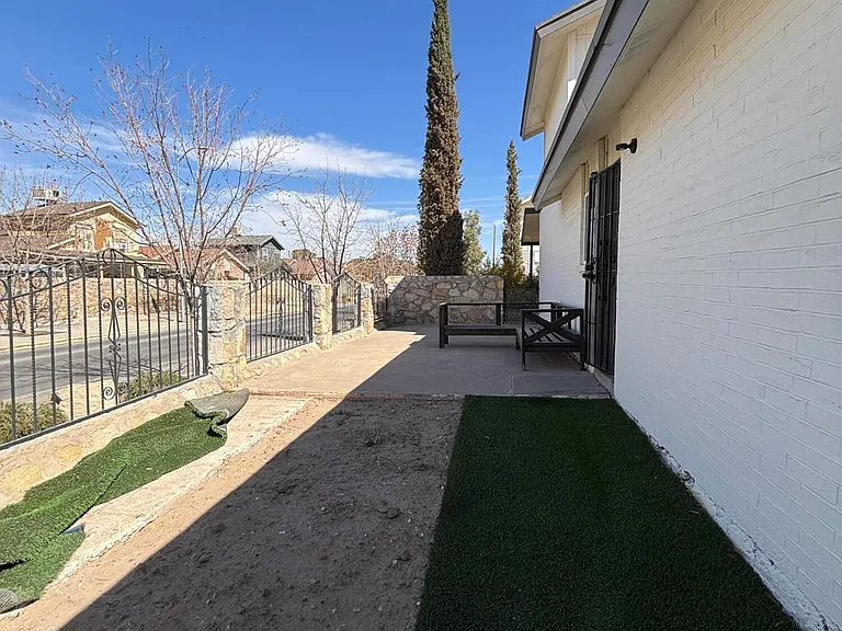 9101 Lacebark Elm Dr — Photo 16