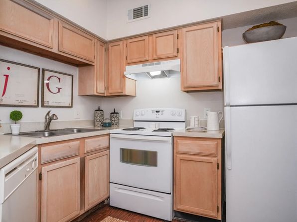 340 Arbor Dr #1-1105