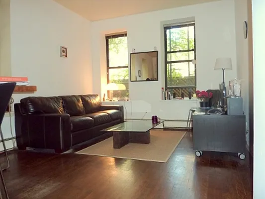 Rented by Citi Habitats | media 21