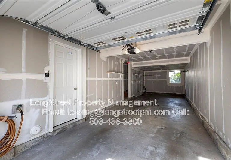 720 NW 118th Ave #103 — Photo 24
