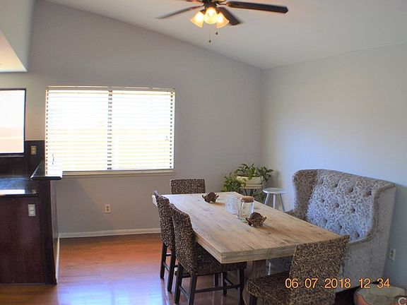 5th image of 25764 Harriet Ave