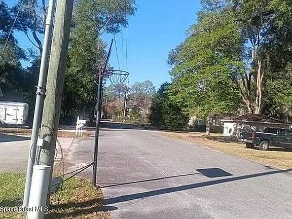 5th image of 2997 Dian Rd