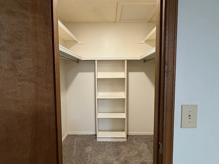 707 SE Chickasaw Ave — Photo 5