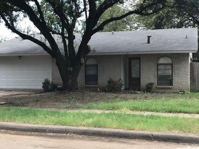 611 Hillcrest St, Mansfield, TX, 76063