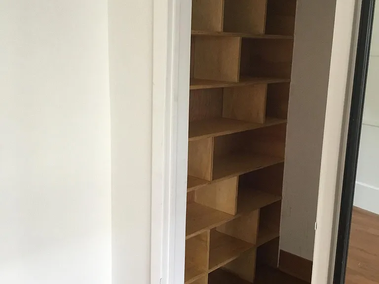 2607 S Barrington Ave #2607 — Photo 8