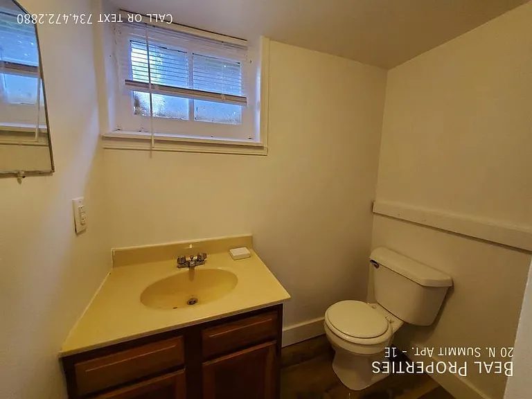 20 N Summit St #1E — Photo 26