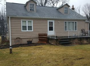 10175 Columbus Rd NE, Louisville, OH 44641