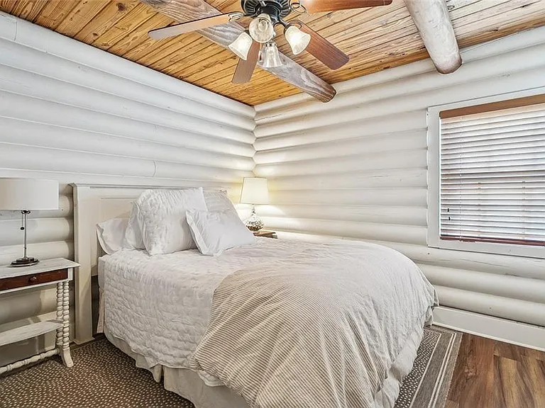 69037 Riverbend Dr — Photo 8
