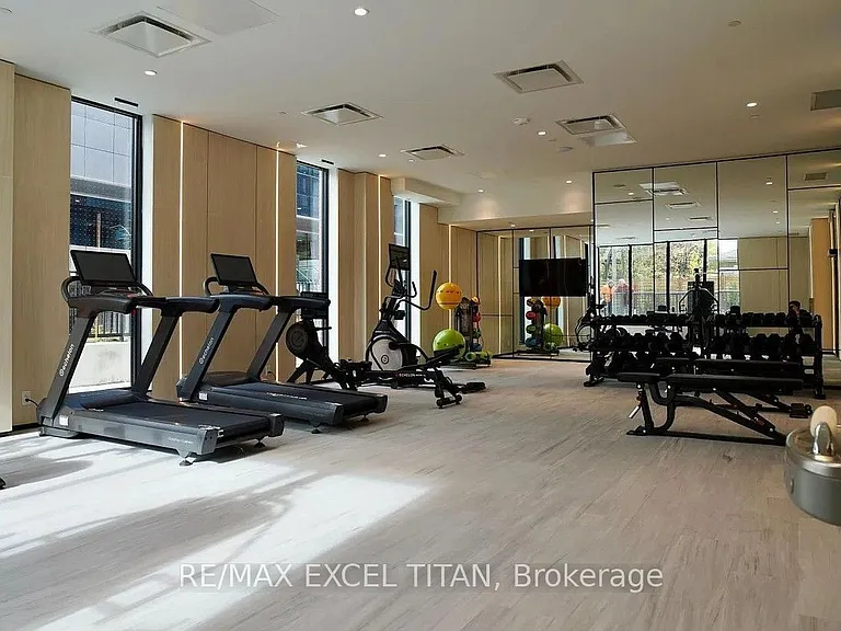 699 Sheppard Ave E #1115 — Photo 48