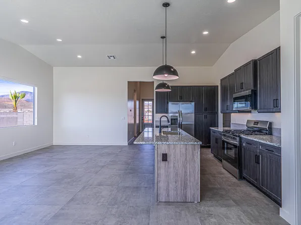 3007 W 570 N, Hurricane, UT 84737