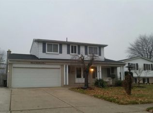 11679 Ebony Ct, Sterling Heights, MI