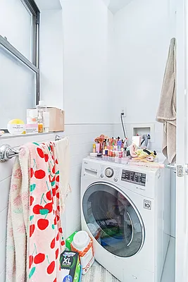 Rented by Living New York | media 18