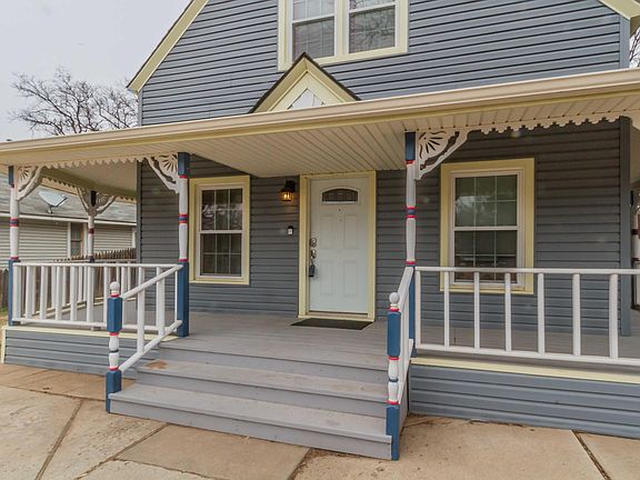 2nd image of 1917 S Van Buren St