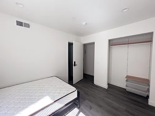 Floor plan 1441 W 37th Dr