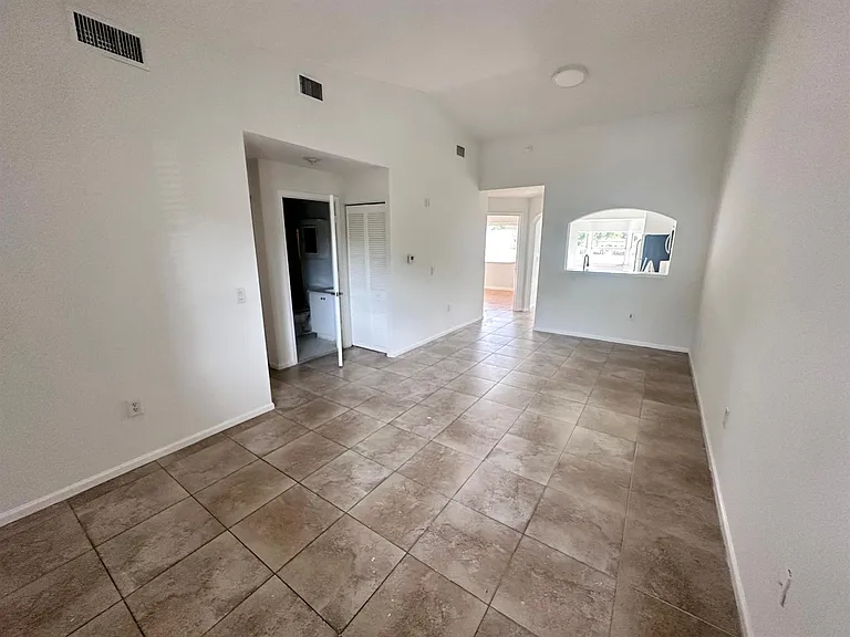 3474 Briar Bay Blvd #204 — Photo 5