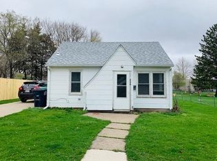409 E 6th St, West Liberty, IA 52776