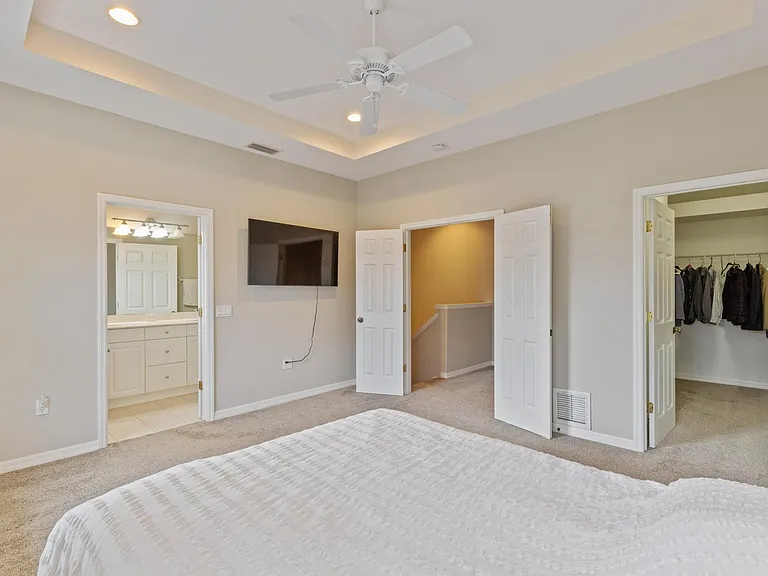 5650 Simonton St — Photo 30