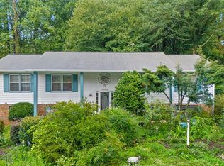 2420 Bob Bettis Rd, Marietta, GA 30066