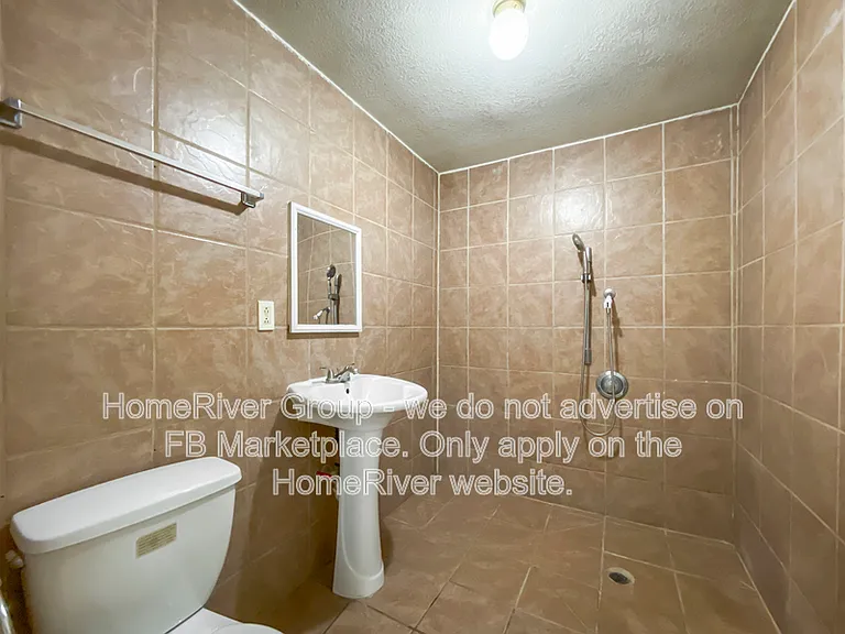 1330 S Arlington Ave #A — Photo 14