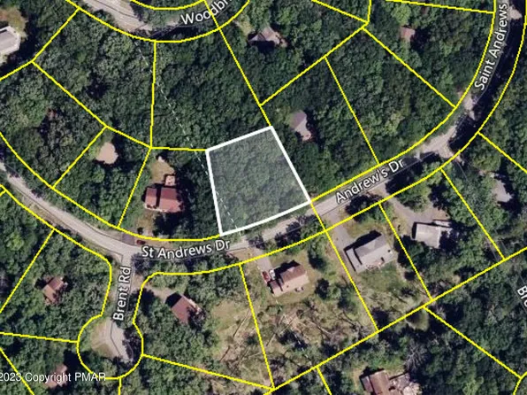 234 Saint Andrews Dr, Bushkill, PA 18324