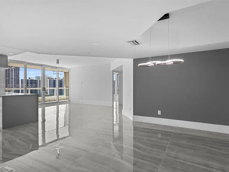 21055 Yacht Club Dr #1409 — Photo 12