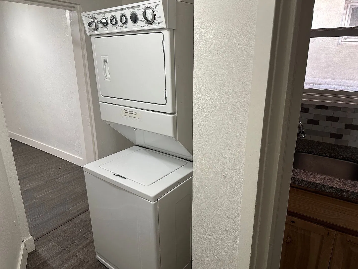 University Housing SLC LLC - 340 — Photo 3